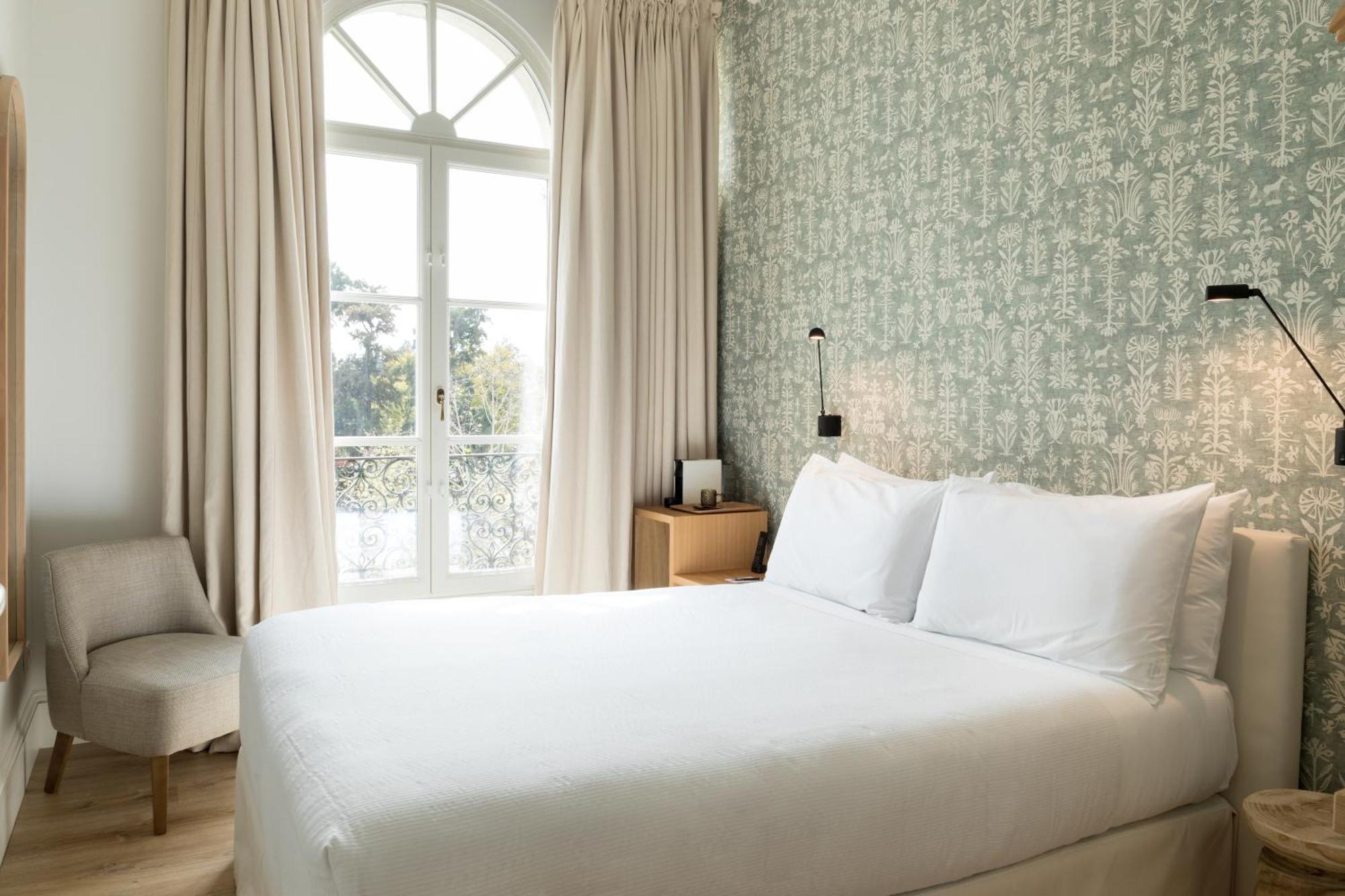 Hotel Tayko Sevilla Extérieur photo