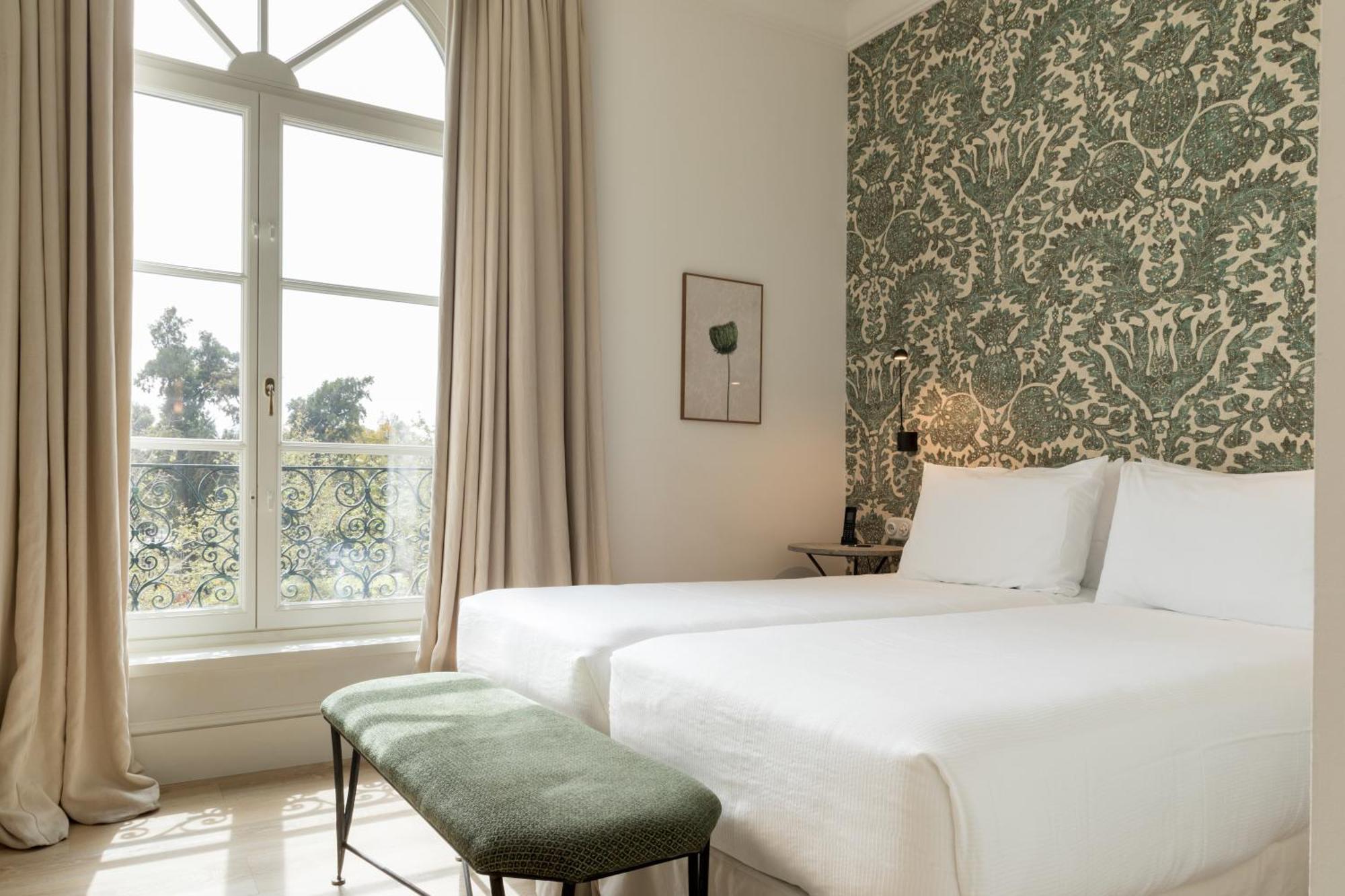 Hotel Tayko Sevilla Extérieur photo